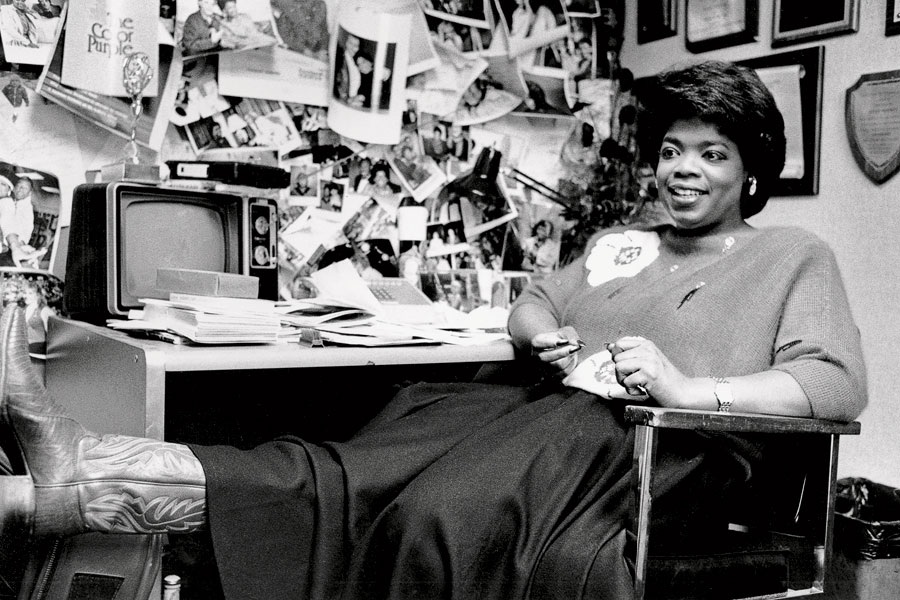 Winfrey sits in her office at WLS in December 1985 when the show was still local