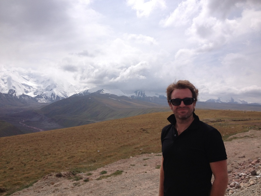 BT 201703 IN DEEP 02 Tom Miller 3 Kyrgyzstan in the Pamir Mountains Over the Chinese border